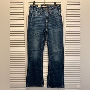 AE77 NWOT Crop Flare Denim Jeans Size 27 American Eagle
